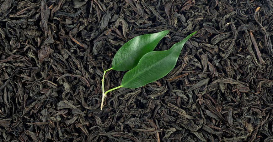 black tea leaves